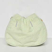 The Southern Sipper Purse Boxwood Cover