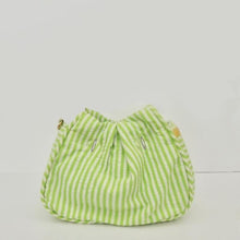 The Southern Sipper Purse Secret Garden Cover